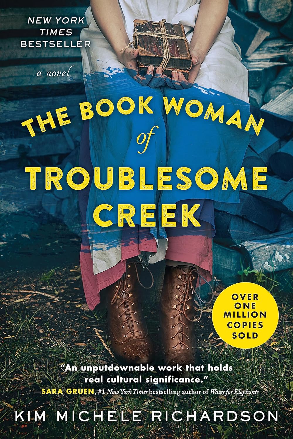 The Bookwoman of Troublesome Creek by Kim Michele Richardson