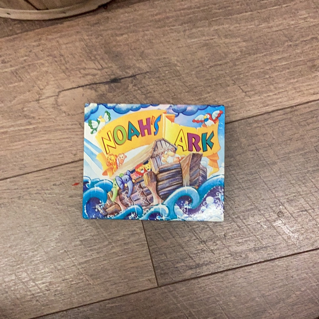Noahs Ark Board Book