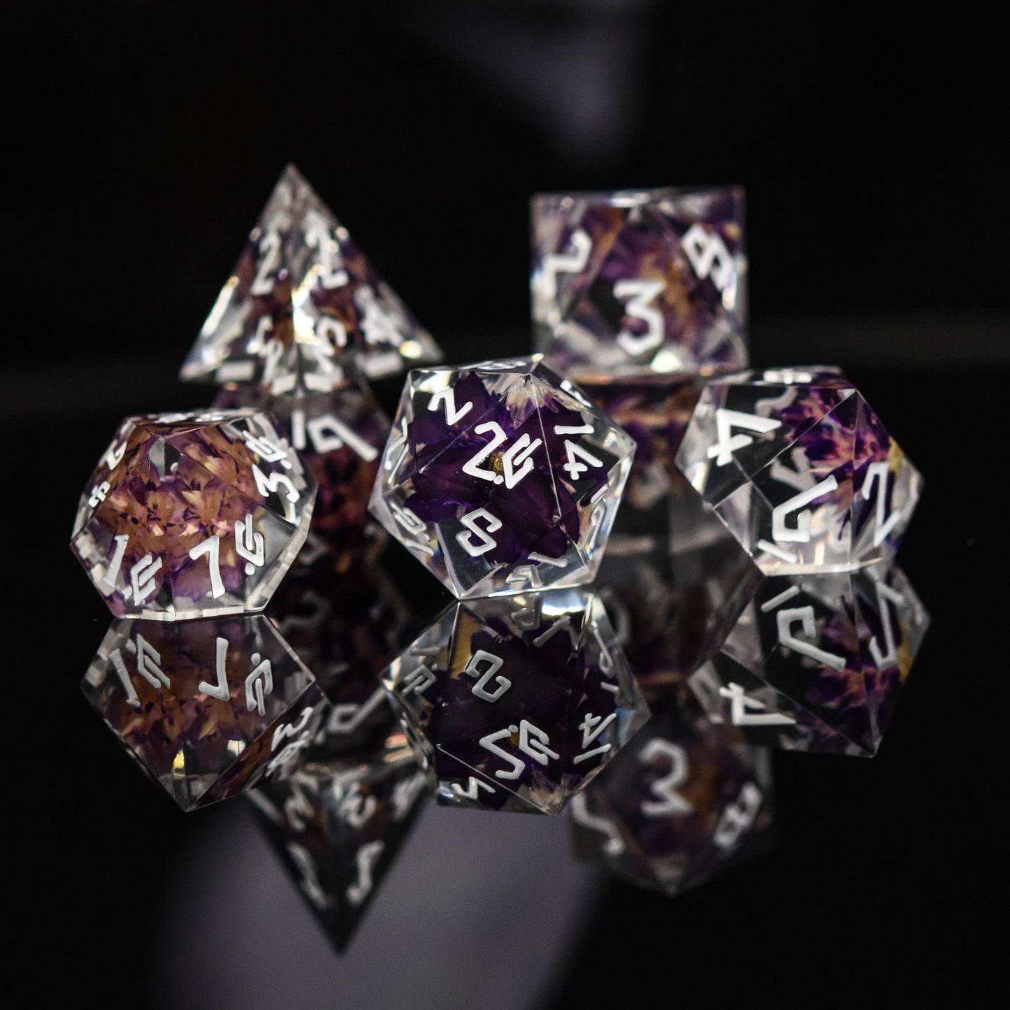 Death Blossom Sharp-Edged Resin Dice Set